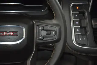 2024 GMC Yukon