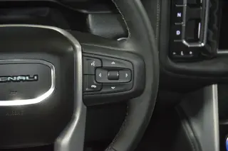 2024 GMC Yukon