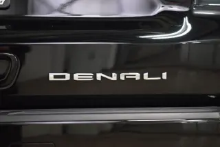 2024 GMC Yukon