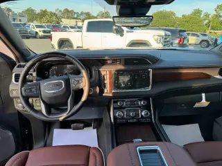 2024 GMC Yukon
