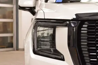 2023 GMC Yukon