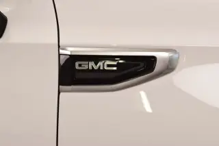2024 GMC Yukon XL