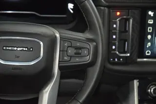 2024 GMC Yukon XL