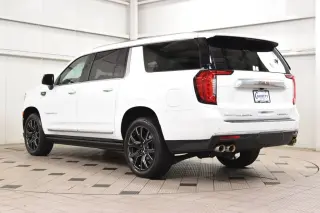 2024 GMC Yukon XL