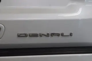 2024 GMC Yukon XL