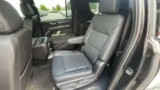 2023 GMC Yukon XL