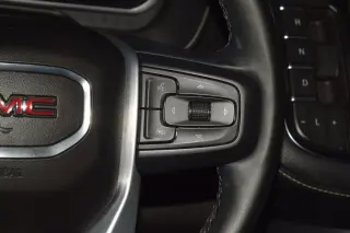 2023 GMC Yukon XL