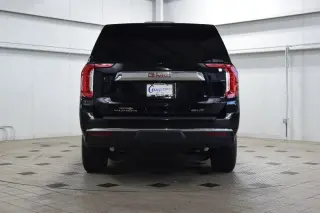 2023 GMC Yukon XL