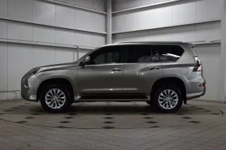 2022 LEXUS GX
