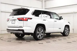 2025 Toyota Sequoia