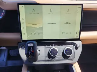 2026 Land Rover Defender 110