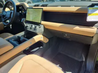 2026 Land Rover Defender 110