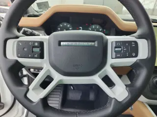 2026 Land Rover Defender 110