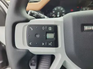 2026 Land Rover Defender 110
