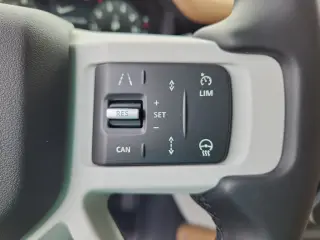 2026 Land Rover Defender 110