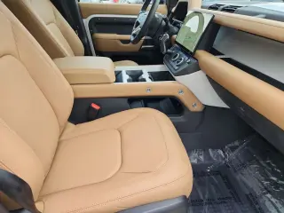 2026 Land Rover Defender 110