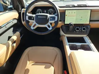2026 Land Rover Defender 110