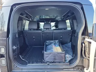 2026 Land Rover Defender 110