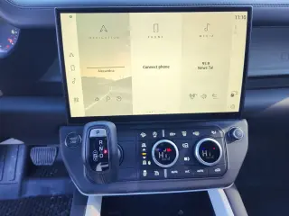 2026 Land Rover Defender 110
