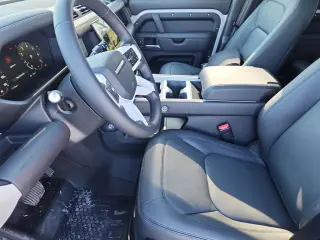 2026 Land Rover Defender 110