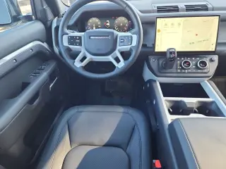 2026 Land Rover Defender 110