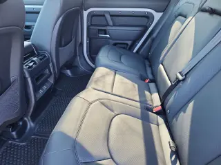 2026 Land Rover Defender 110