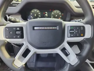 2026 Land Rover Defender 110