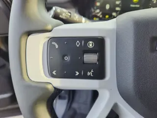 2026 Land Rover Defender 110