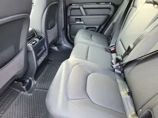 2026 Land Rover Defender 110