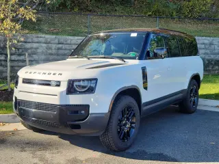 2026 Land Rover Defender 130