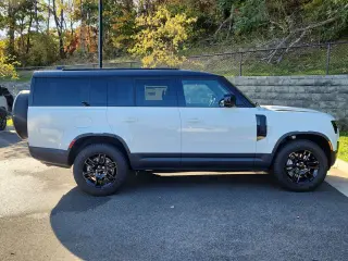 2026 Land Rover Defender 130