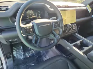 2026 Land Rover Defender 130