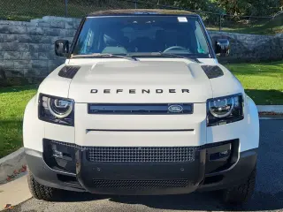 2026 Land Rover Defender 130