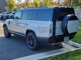 2026 Land Rover Defender 130