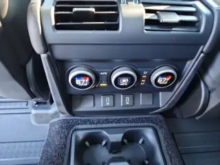 2026 Land Rover Defender 130