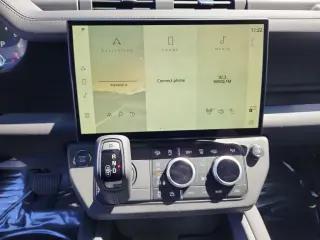 2026 Land Rover Defender 130