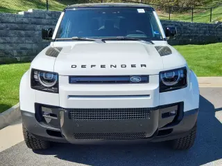 2026 Land Rover Defender 130