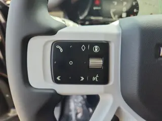 2025 Land Rover Defender 130