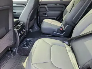 2025 Land Rover Defender 130