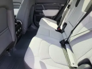 2025 Land Rover Defender 130