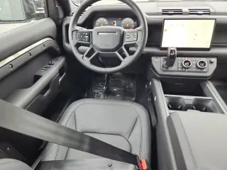 2025 Land Rover Defender 130