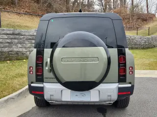 2025 Land Rover Defender 130