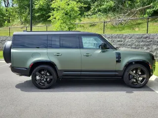 2026 Land Rover Defender 130