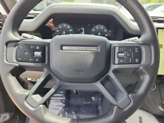 2026 Land Rover Defender 130