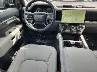 2026 Land Rover Defender 130