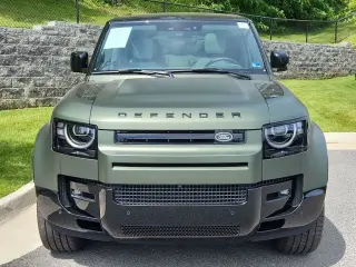 2026 Land Rover Defender 130