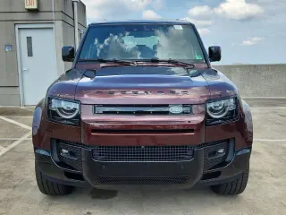 2025 Land Rover Defender 130