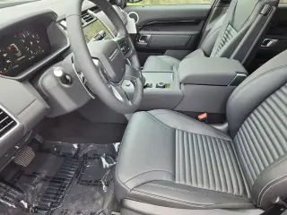 2025 Land Rover Discovery
