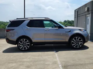 2025 Land Rover Discovery