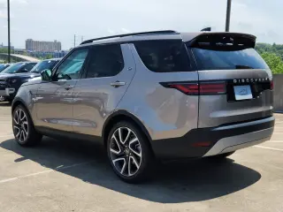 2025 Land Rover Discovery